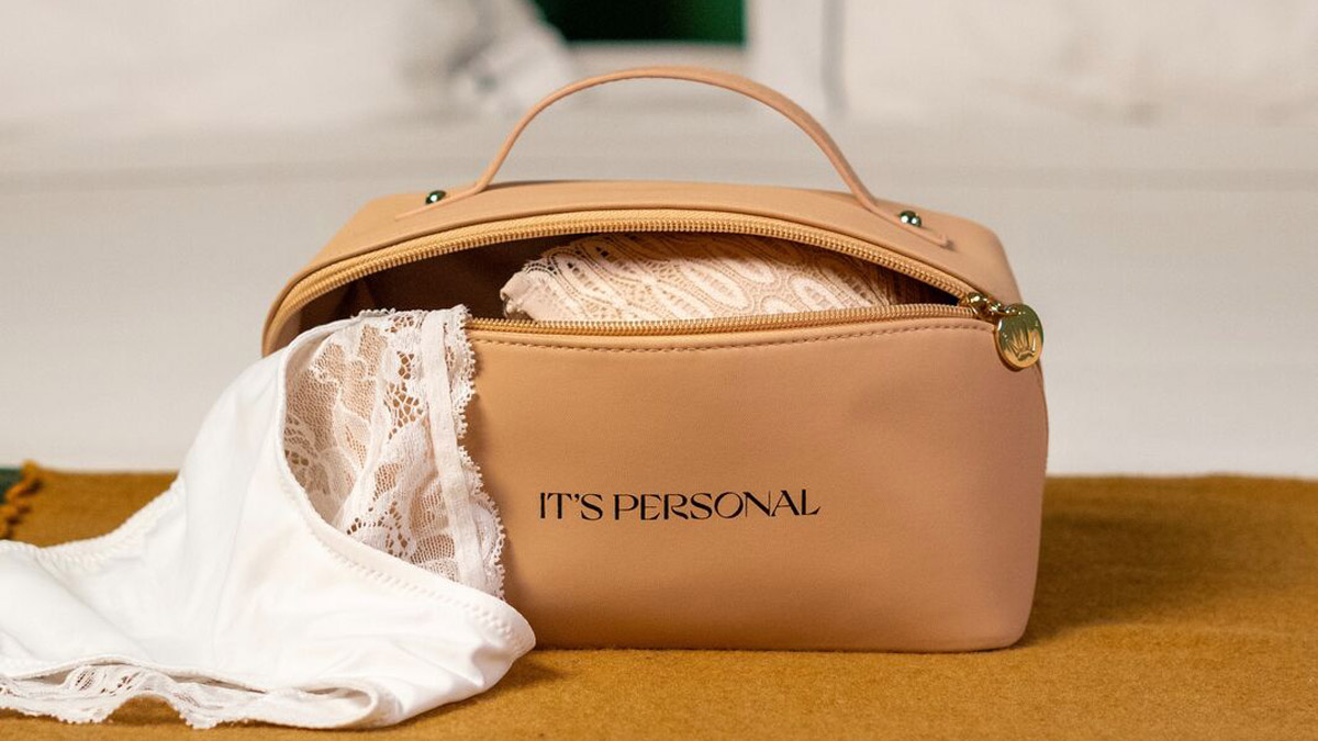 Jak spakować bieliznę do walizki?